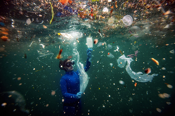 Pictures of the Year Asia by Sebnem Coskun