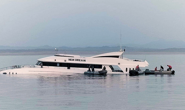 New Dream Liveaboard