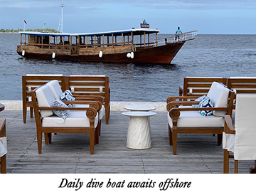 Daily dive boat awaits offshore